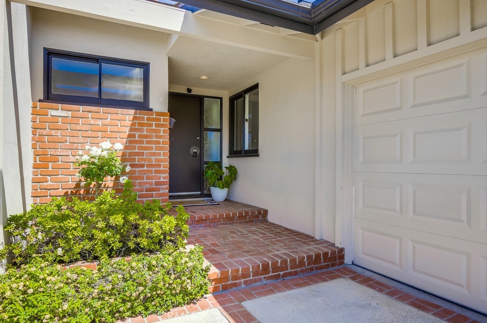 6317 E. Mariquita St