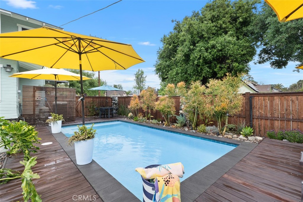 286 E Jefferson Avenue