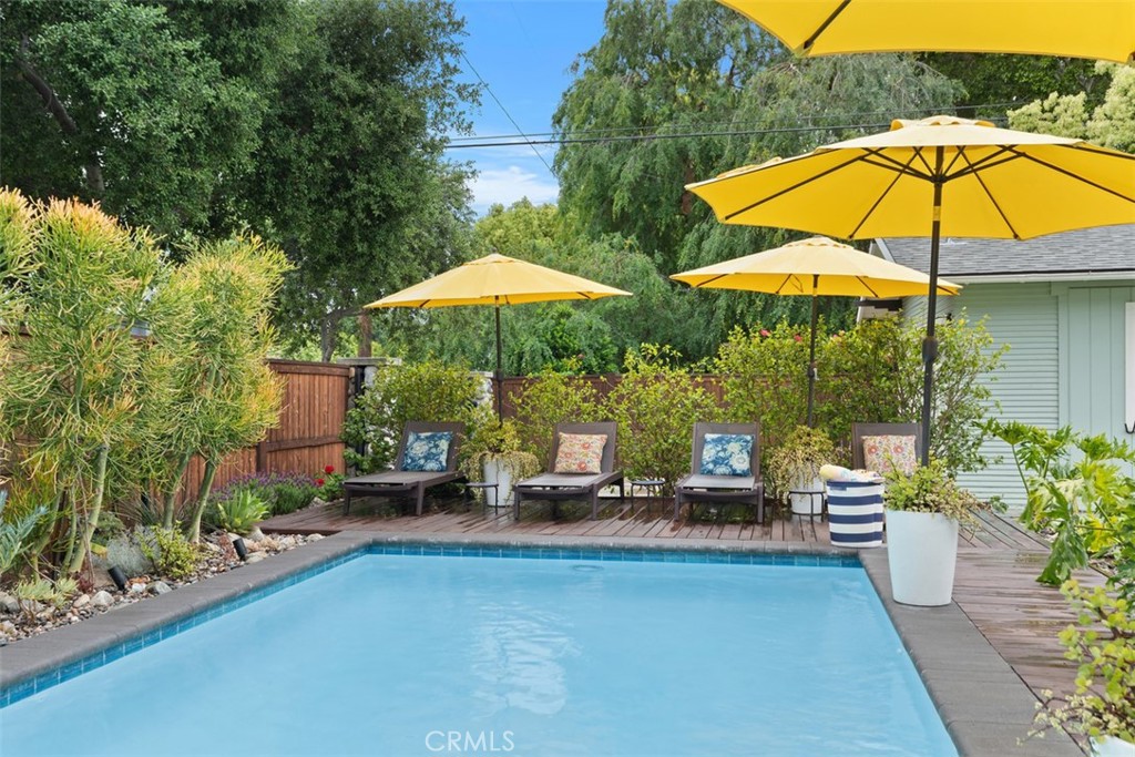 286 E Jefferson Avenue