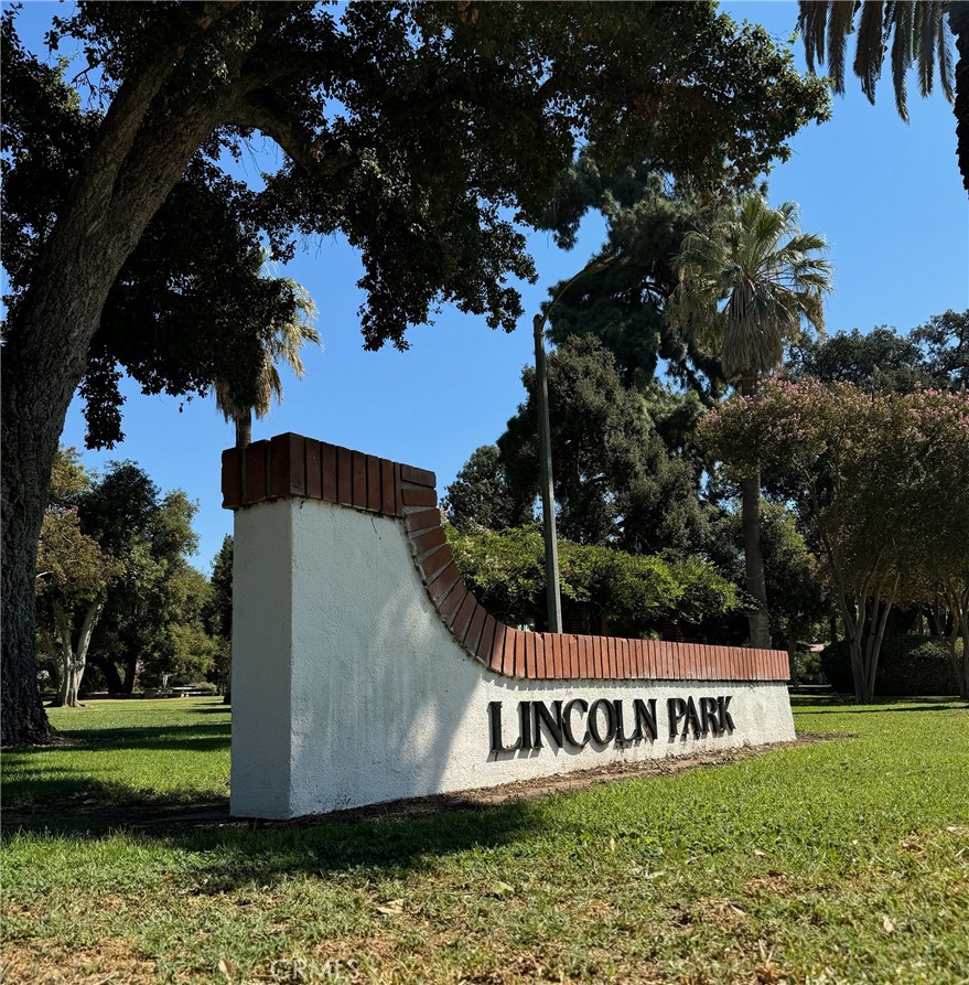 286 E Jefferson Avenue