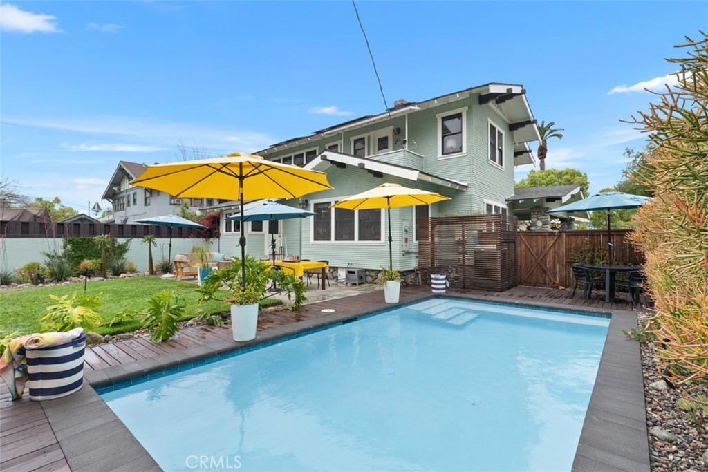 286 E Jefferson Avenue