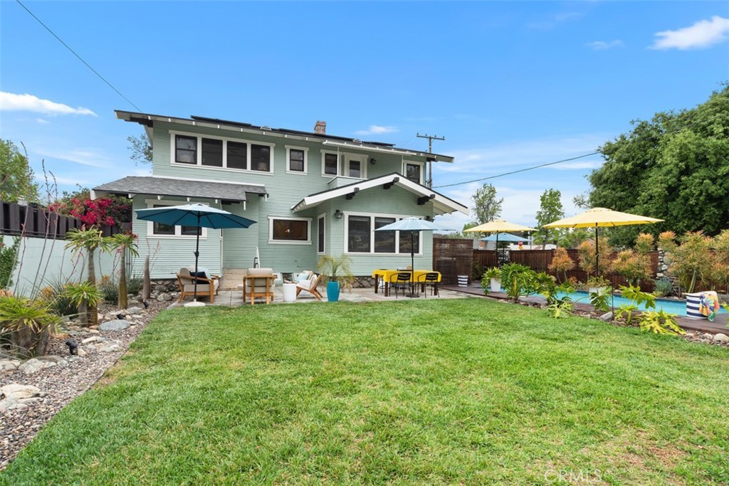 286 E Jefferson Avenue