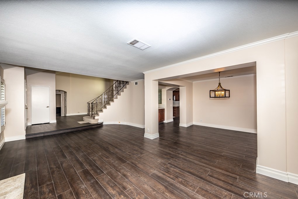 4711 E Fairfield Street