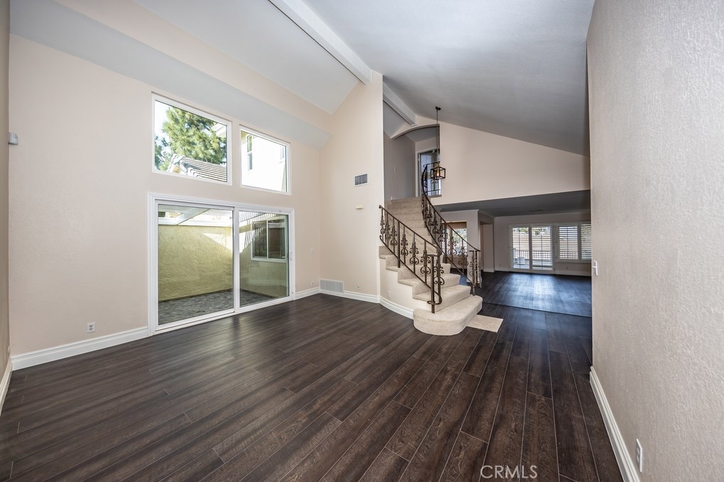 4711 E Fairfield Street