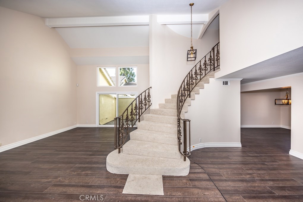 4711 E Fairfield Street