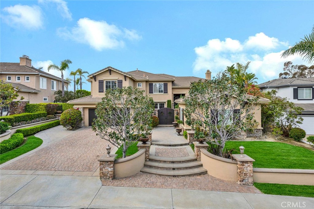 8245 E Serene Ridge Ln.