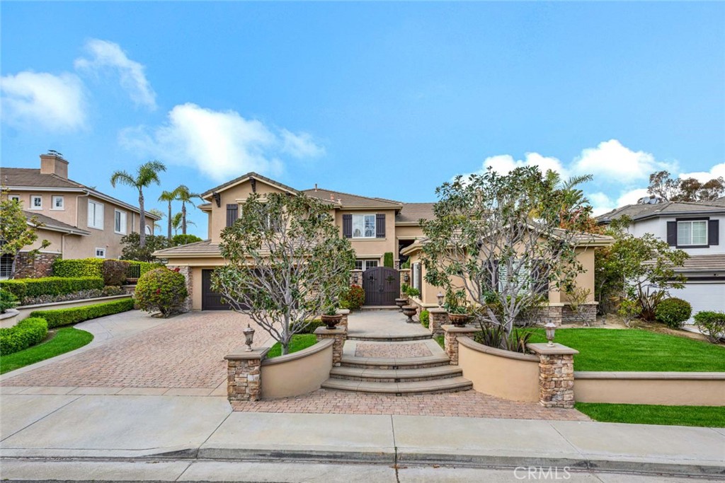 8245 E Serene Ridge Ln.