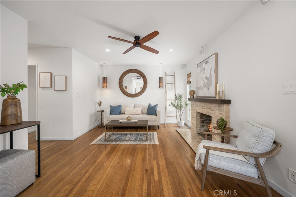 6020 E Walton Street