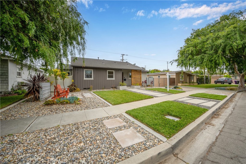 6020 E Walton Street