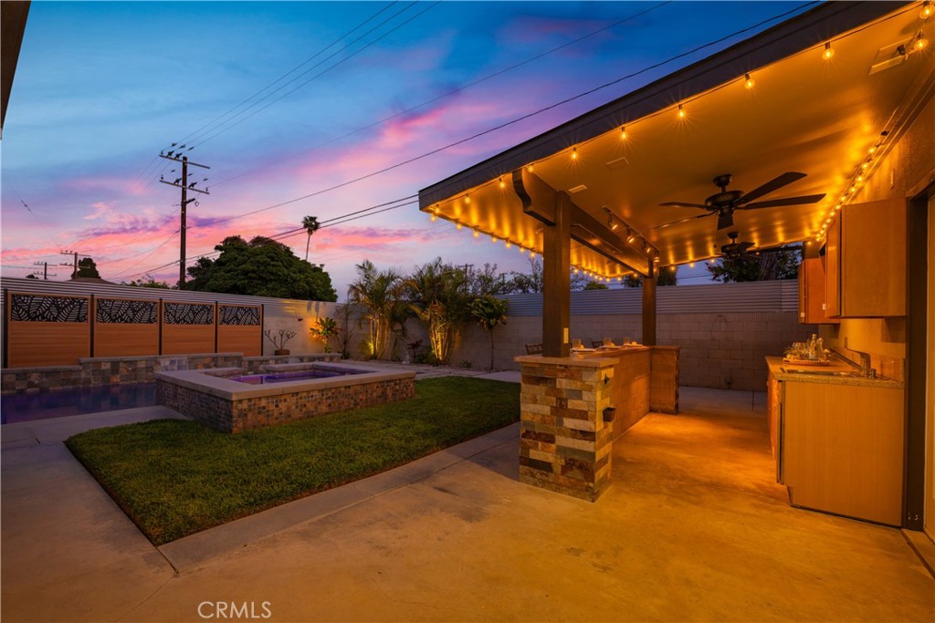 6020 E Walton Street