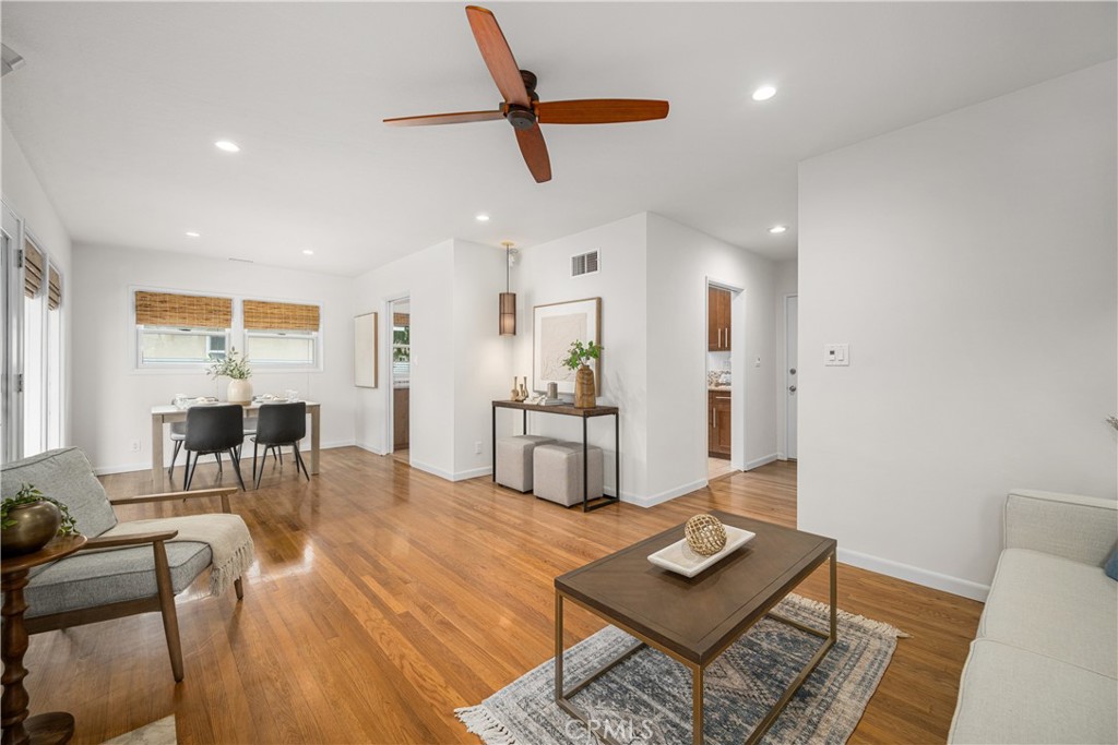 6020 E Walton Street