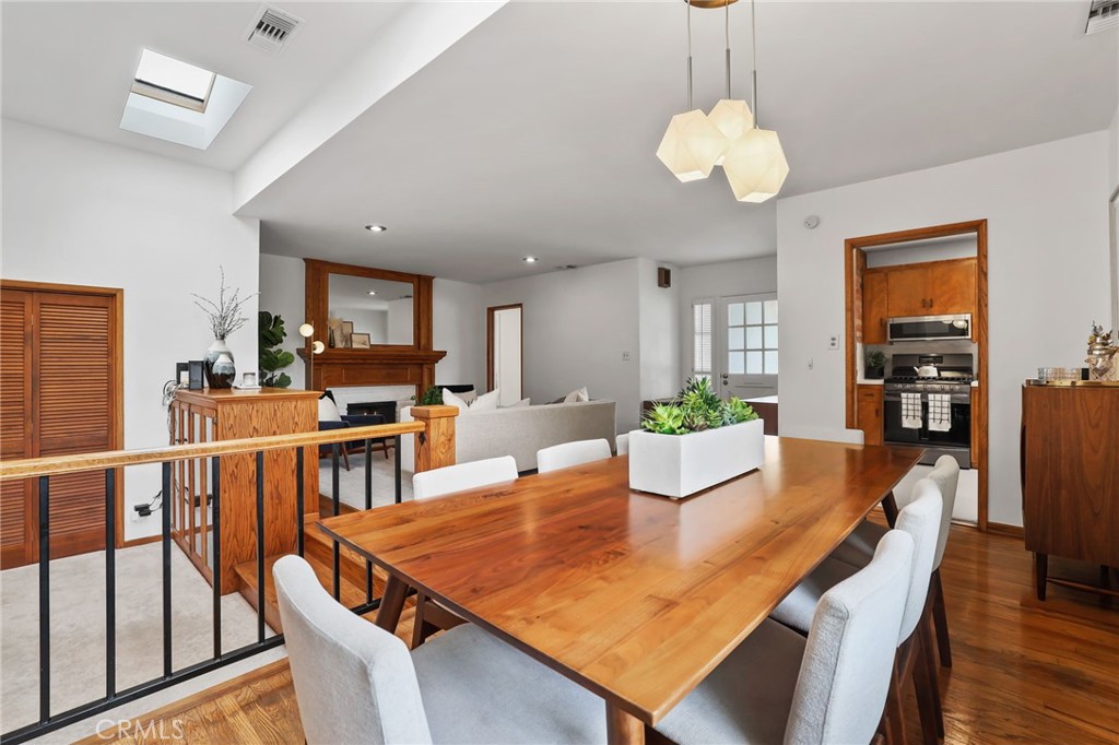 6734 E Huntdale Street