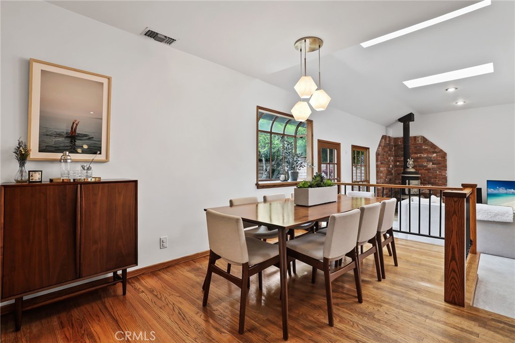 6734 E Huntdale Street