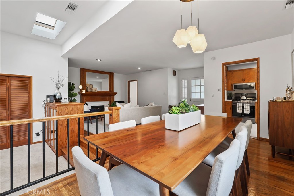 6734 E Huntdale Street