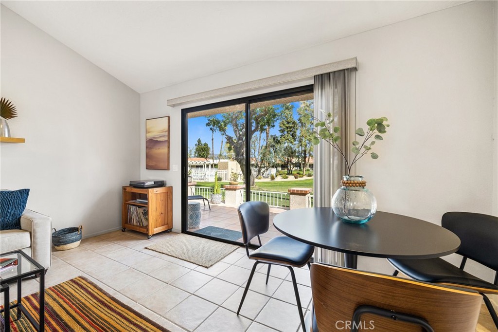 41032 Interlachen Lane