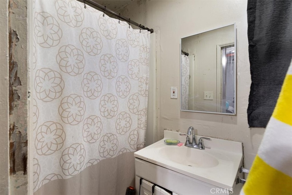 1605 S Greenville Street A