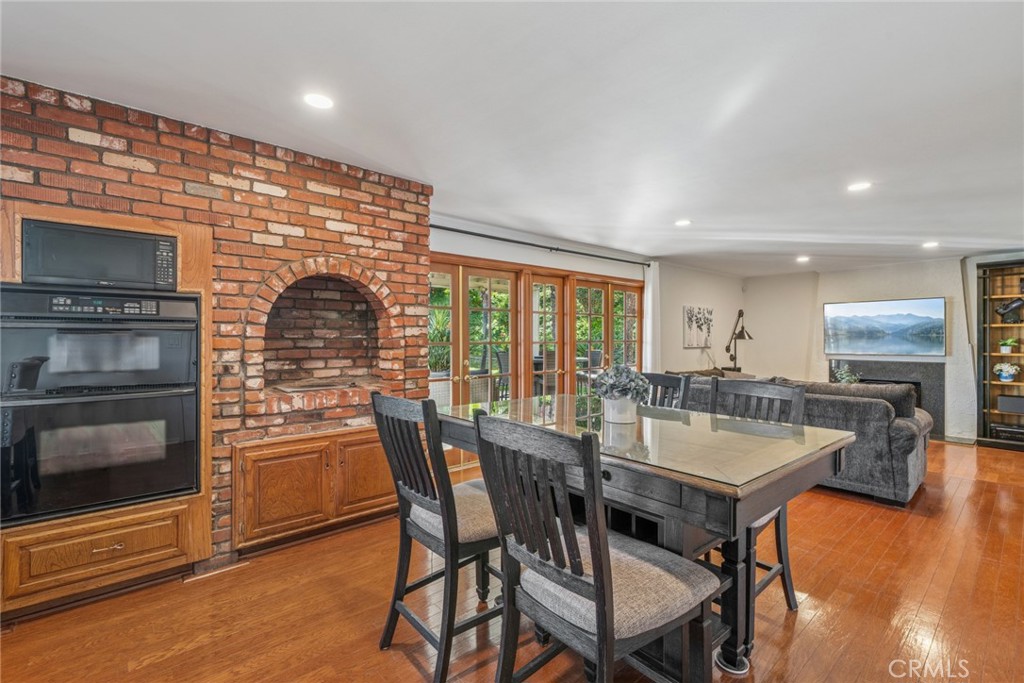 934 S Lehigh Drive
