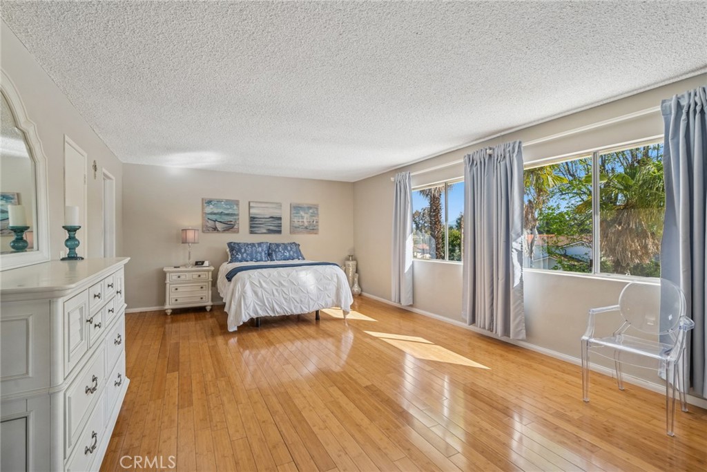 934 S Lehigh Drive