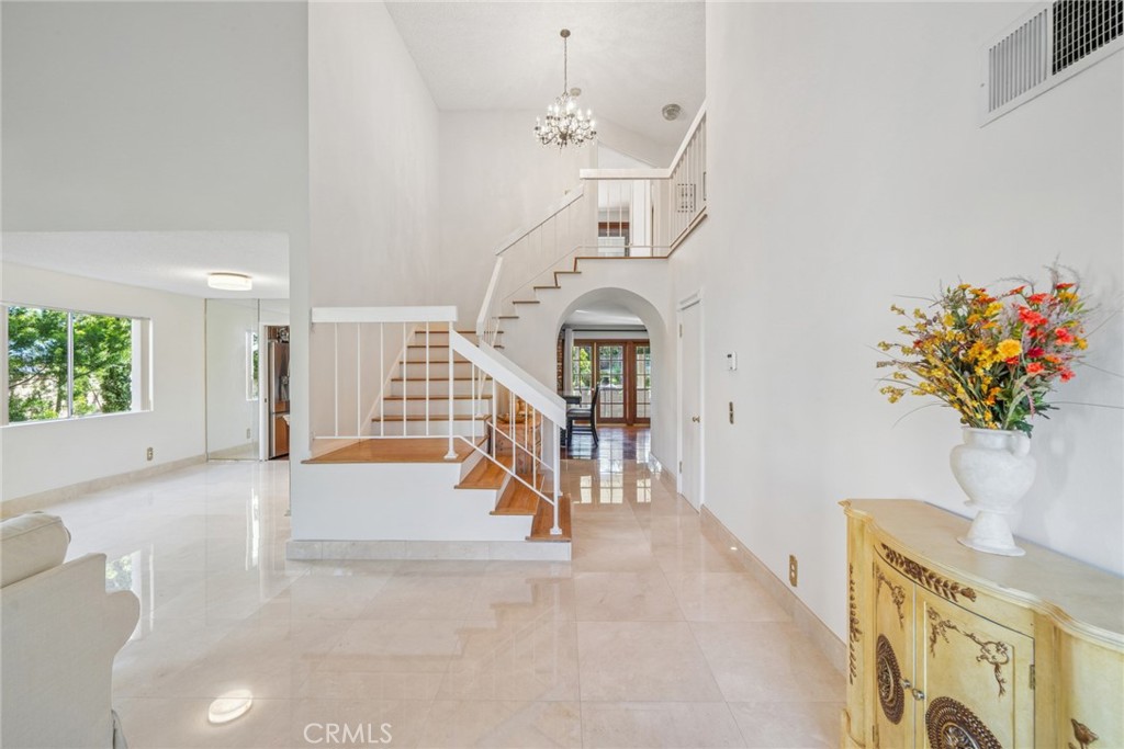 934 S Lehigh Drive