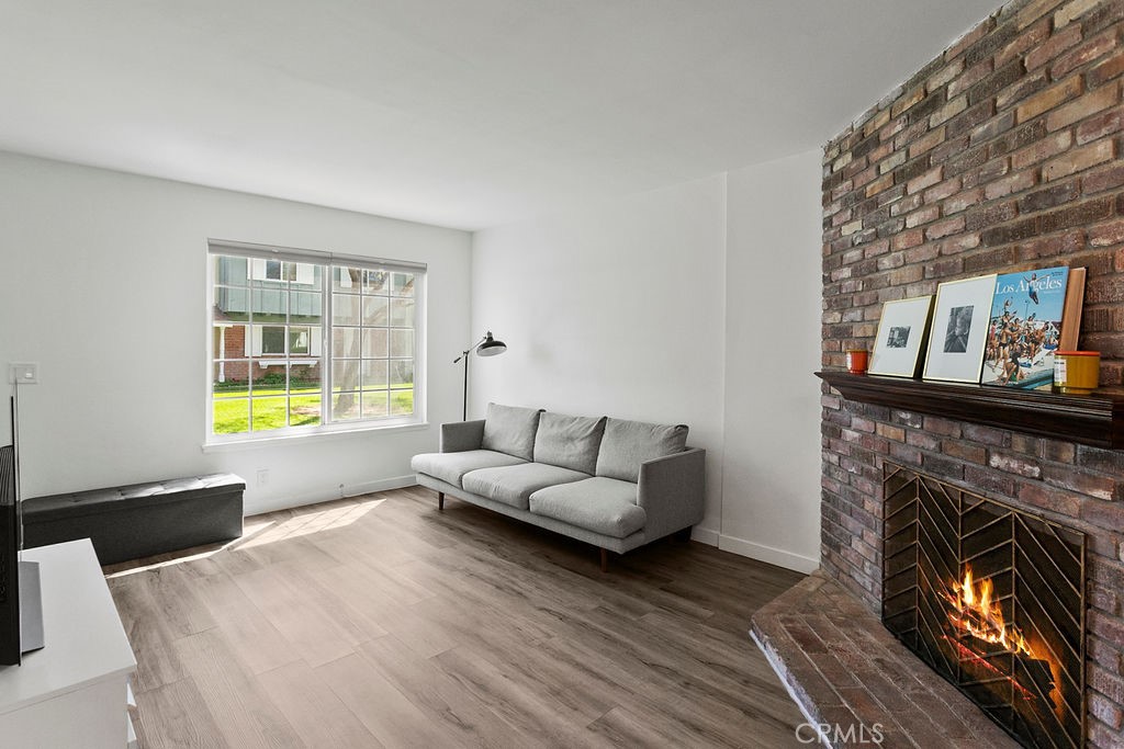 19846 Kingswood Lane