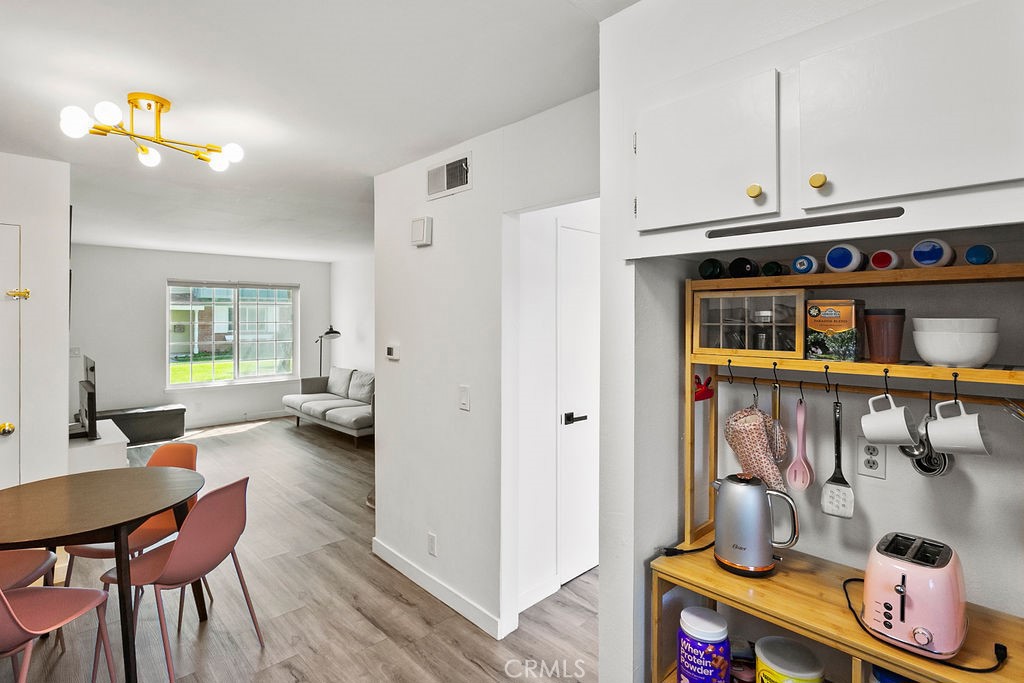 19846 Kingswood Lane