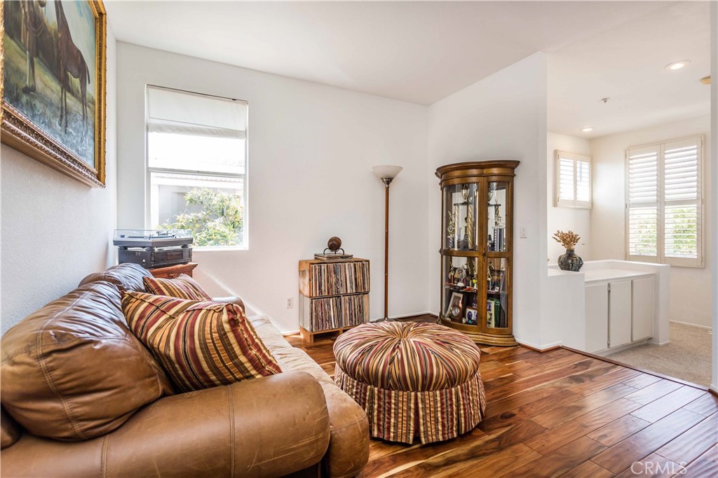1546 Hastings Way