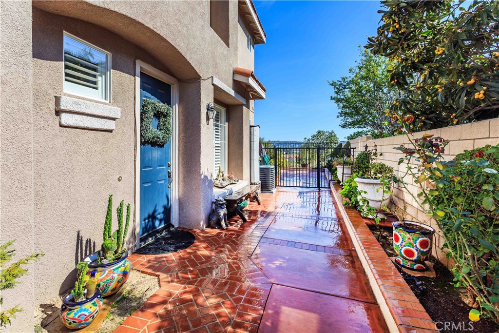 1546 Hastings Way