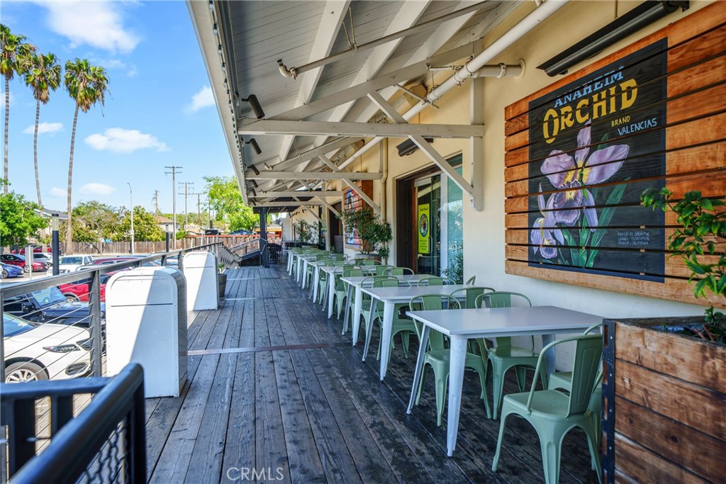 435 W Center Street 335