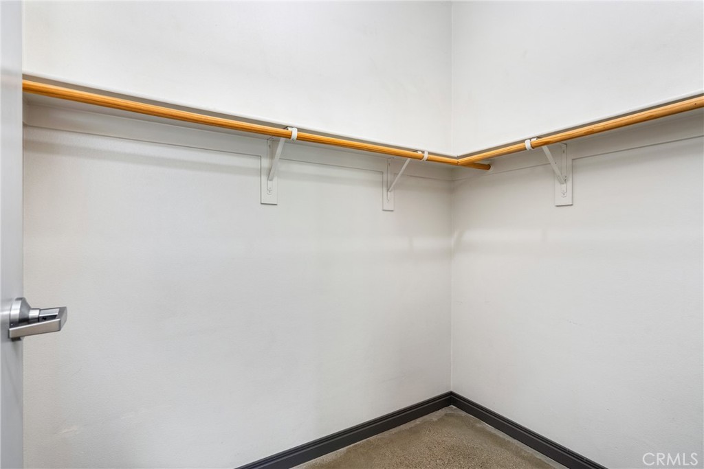 435 W Center Street 335