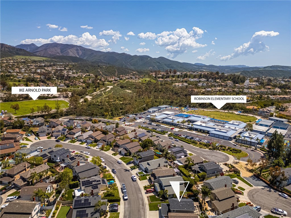 31976 Lazy Glen Lane