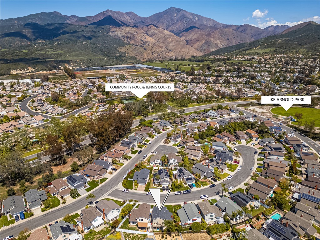 31976 Lazy Glen Lane