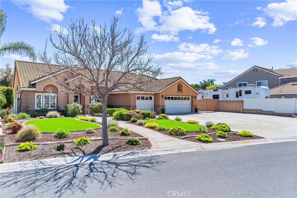 3344 Dales Drive