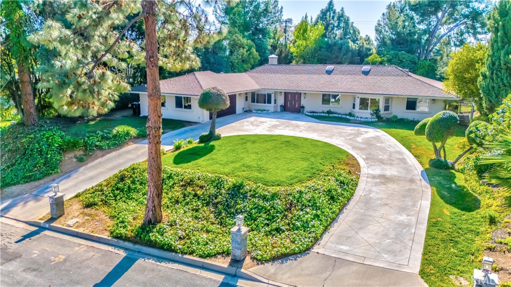 850 Rancho Circle