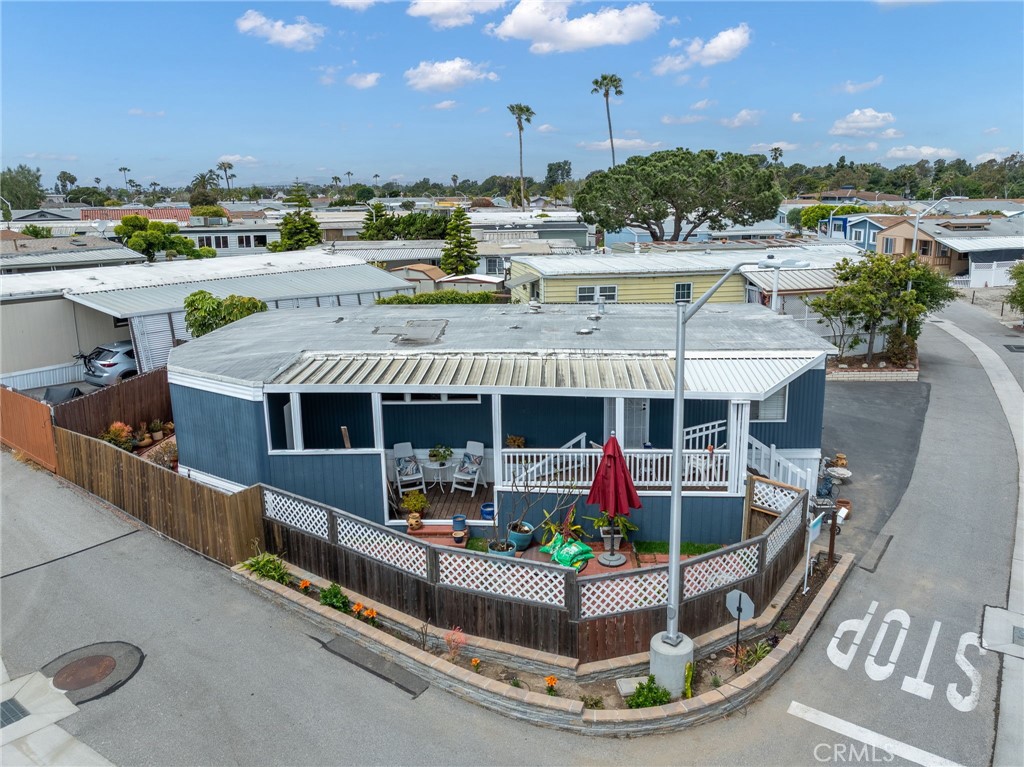 6254 Beachcomber