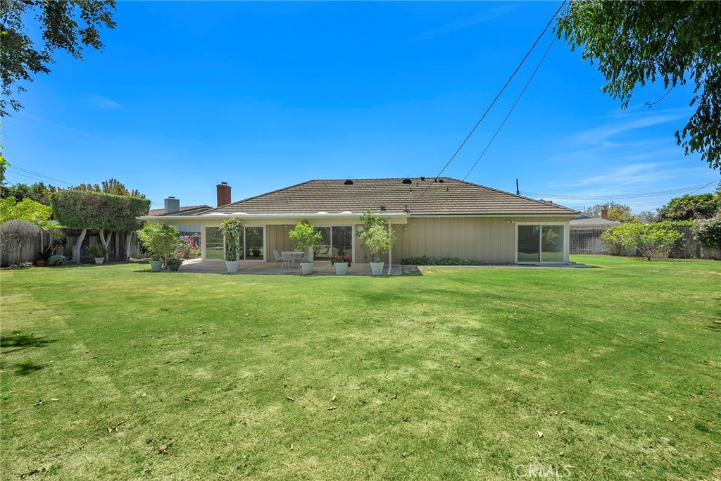 4001 E Sherwood Avenue