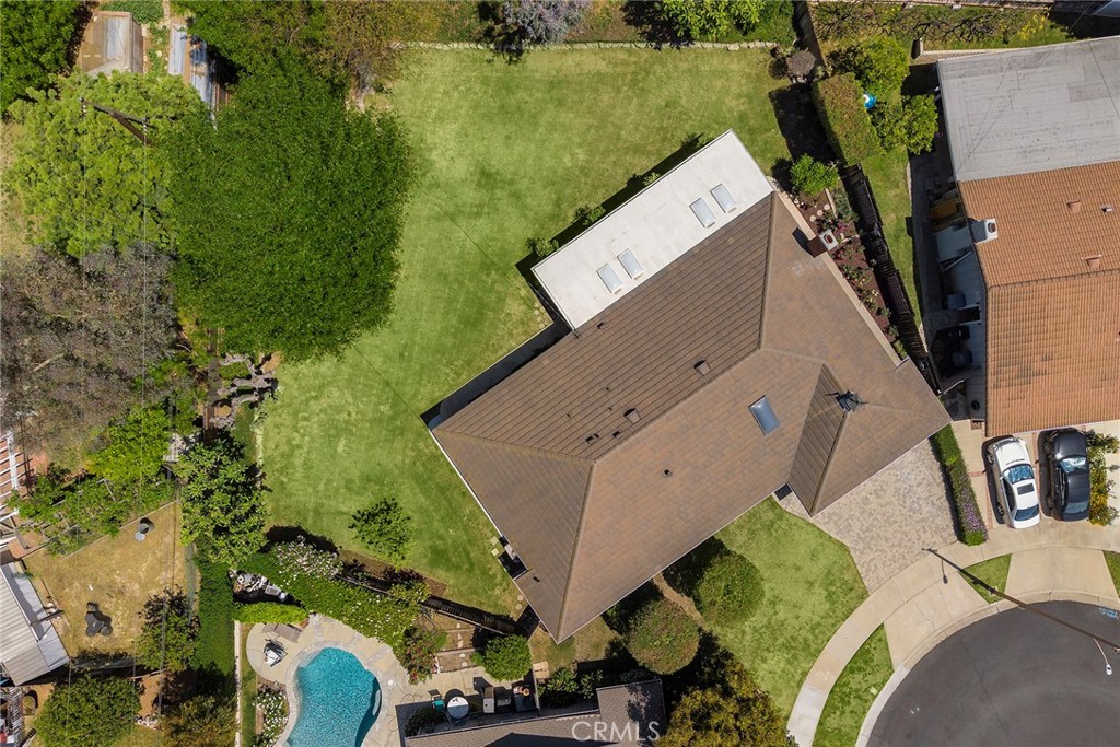 4001 E Sherwood Avenue