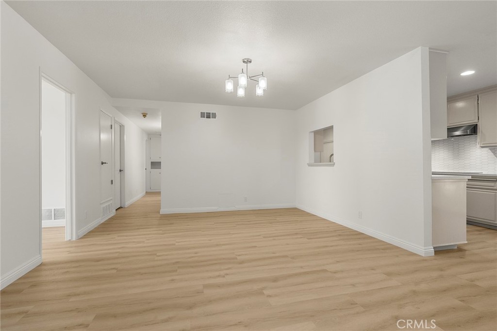 4001 E Sherwood Avenue