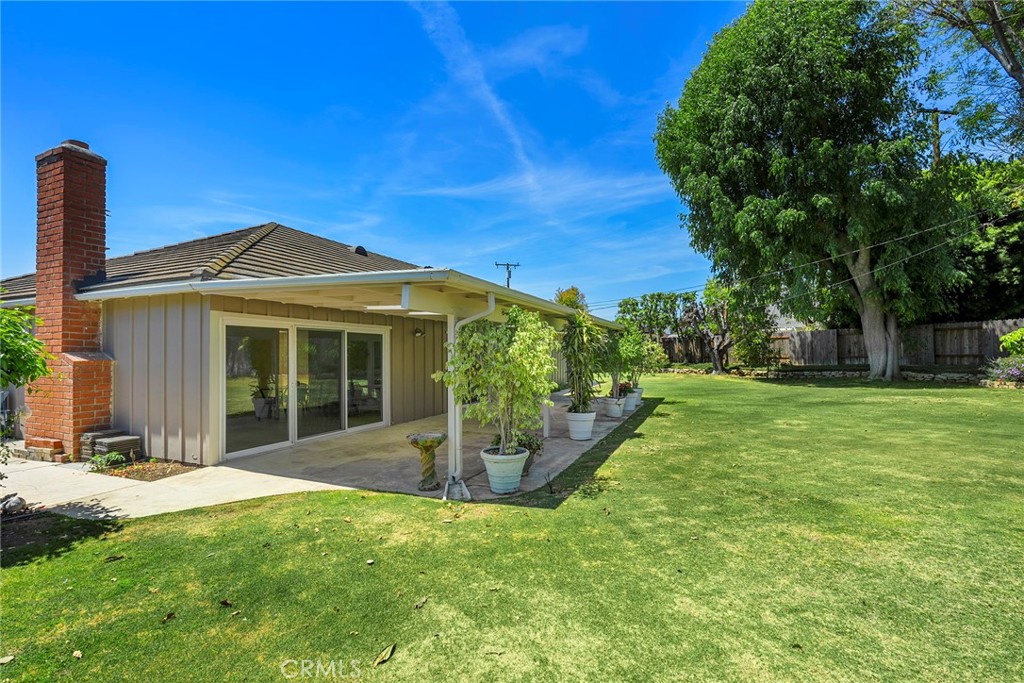 4001 E Sherwood Avenue