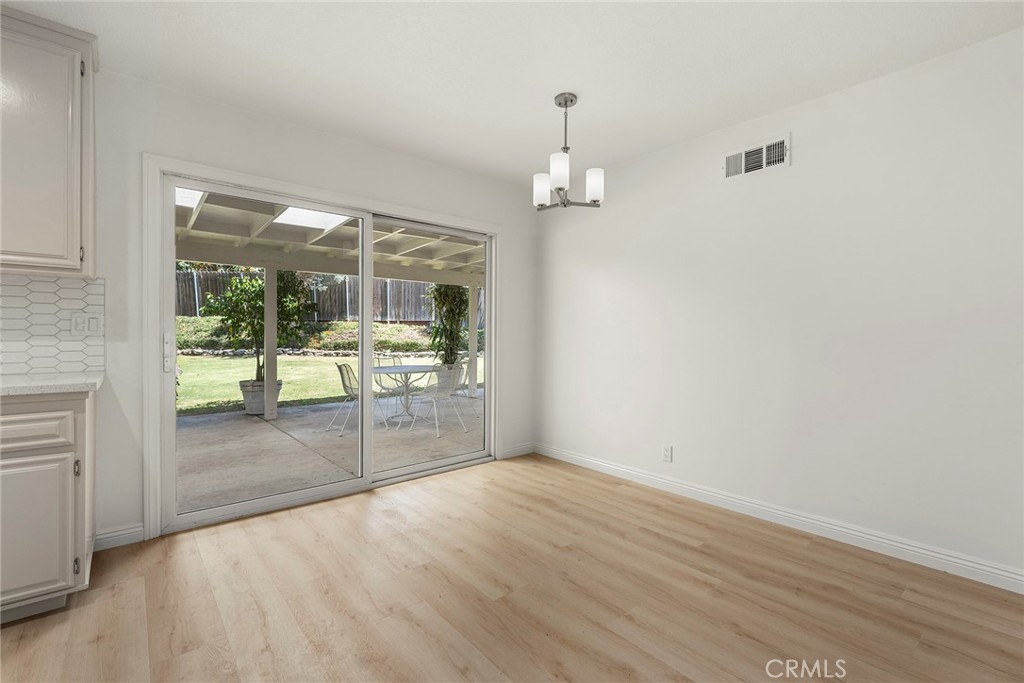 4001 E Sherwood Avenue