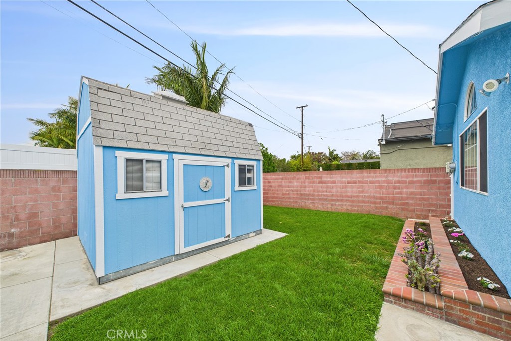 2021 Knoxville Avenue