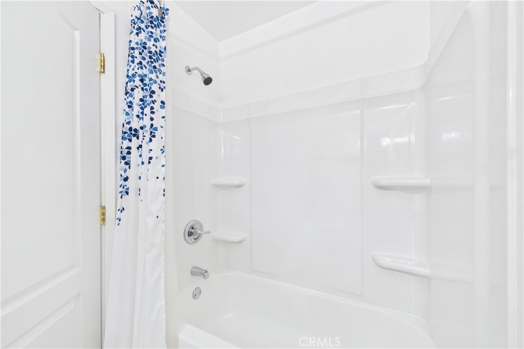 2021 Knoxville Avenue