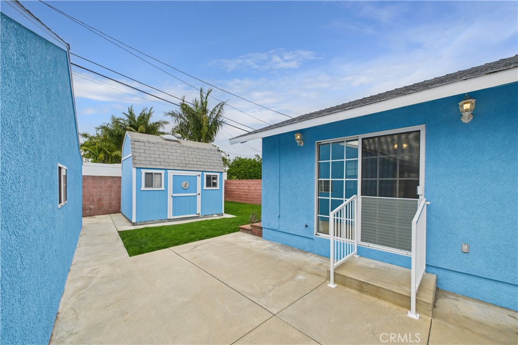 2021 Knoxville Avenue