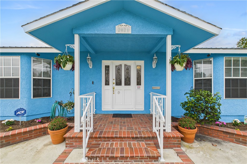 2021 Knoxville Avenue