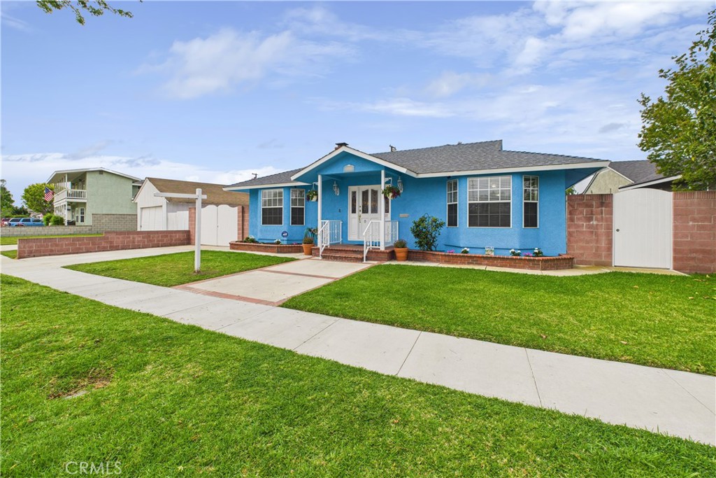 2021 Knoxville Avenue