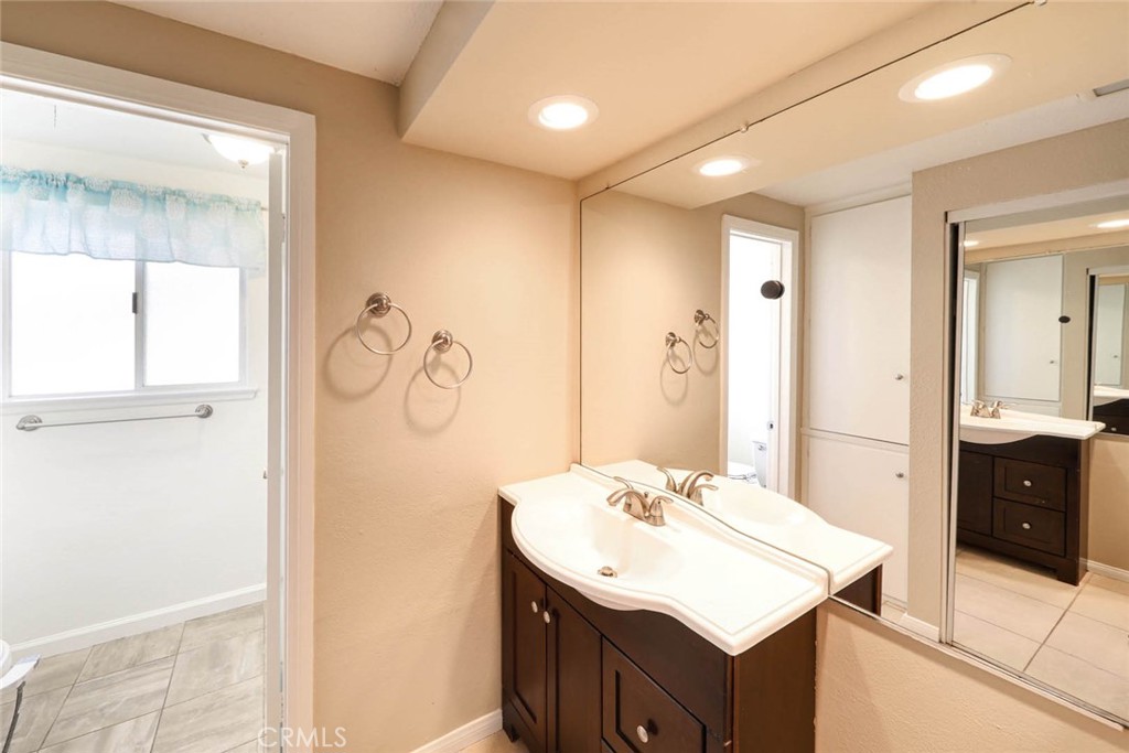 17392 Mira Loma Circle