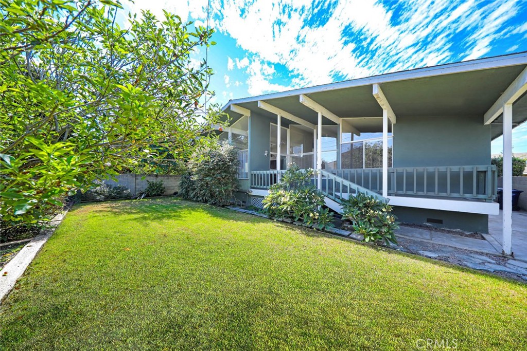 17392 Mira Loma Circle