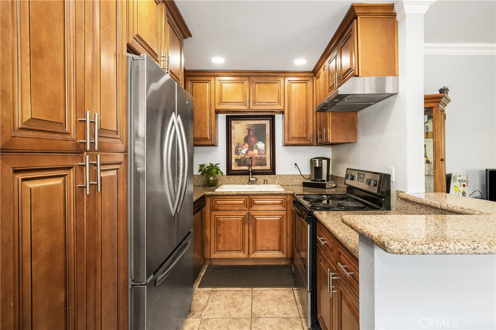 134 S Magnolia Avenue 21A