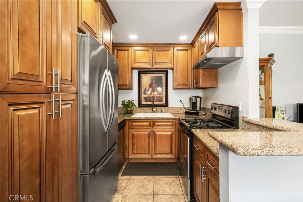 134 S Magnolia Avenue 21A