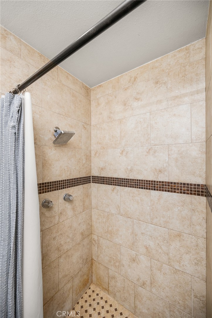 134 S Magnolia Avenue 21A