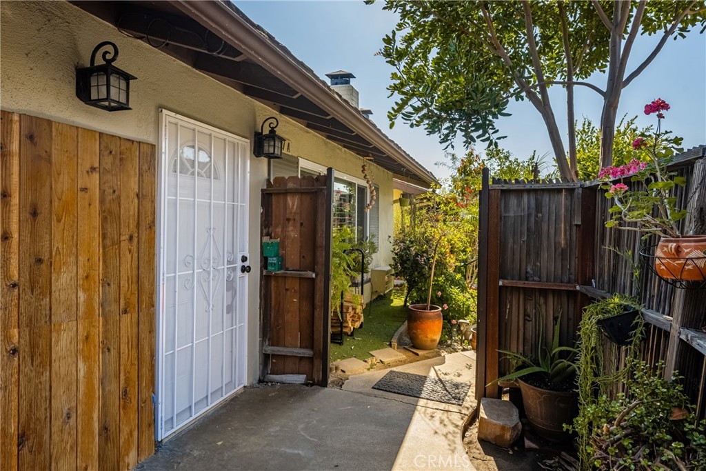 134 S Magnolia Avenue 21A